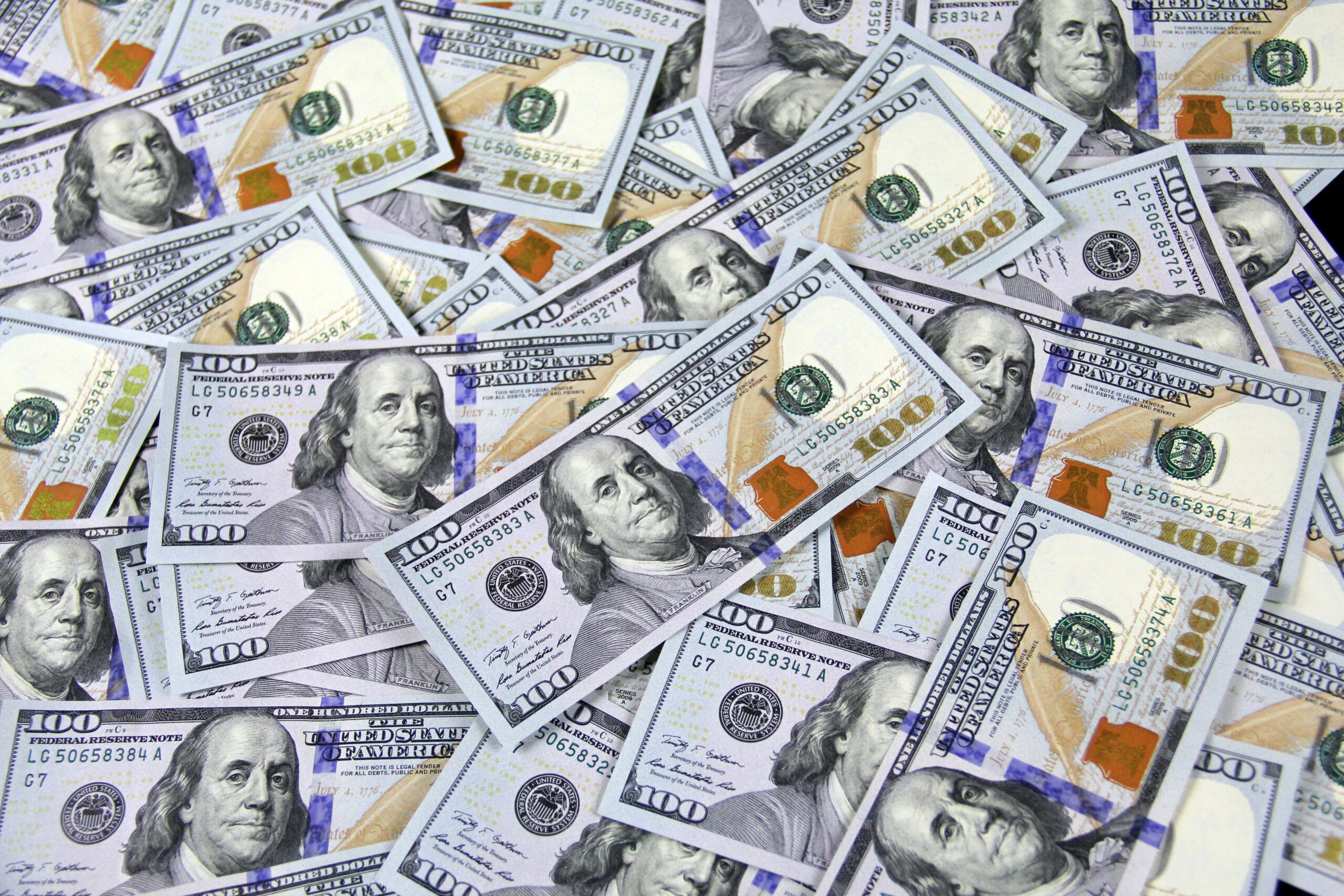 5 Profitable Ways to Earn Money with AI 5 Profitable Ways to Earn Money with AI